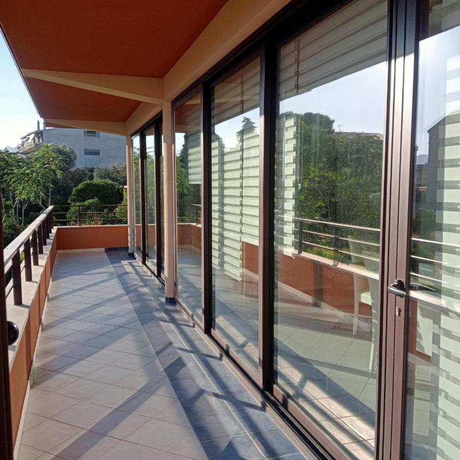 Appartamento 5 Palme Siderno Exterior foto